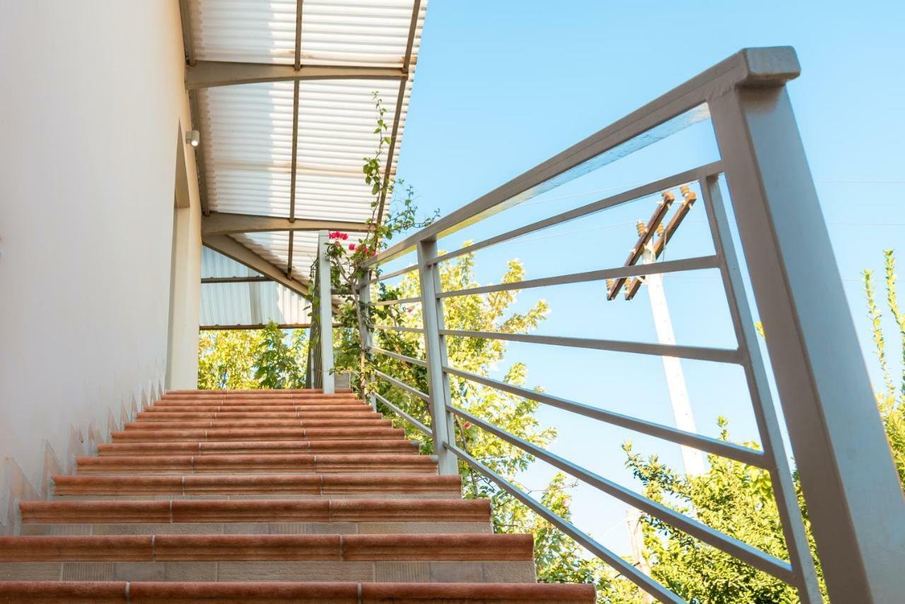 Comfy Kourouta Apartment & Suite Exterior foto